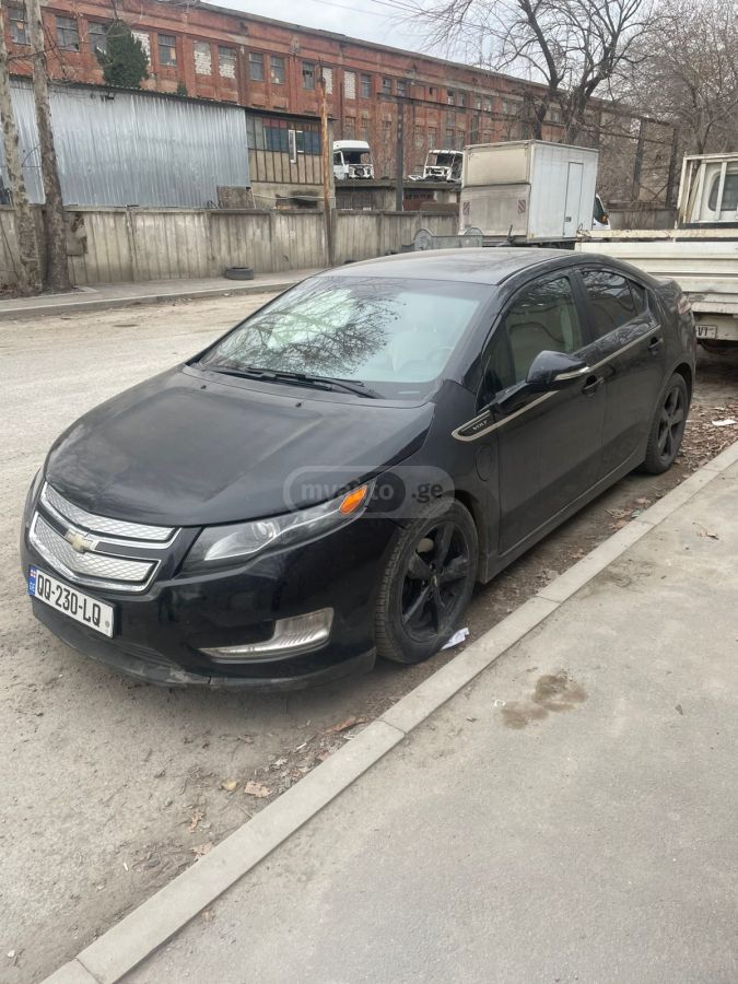 Chevrolet Volt 2011 — photo 2