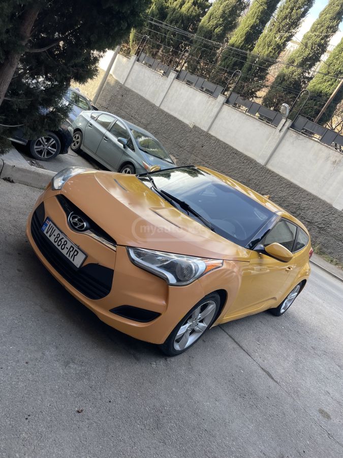 Hyundai Veloster