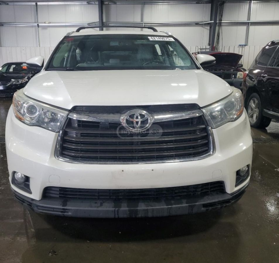 Toyota Highlander 2015 — photo 2