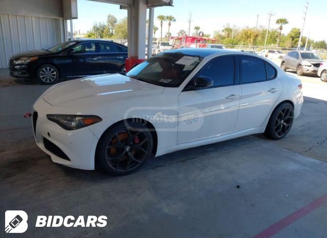 Alfa Romeo Giulia 2020 — photo 2