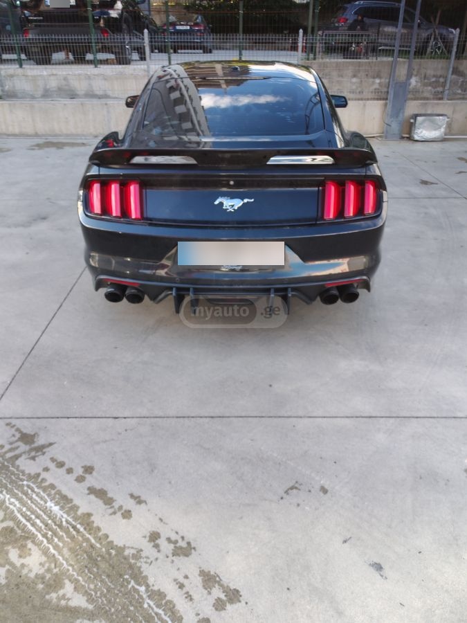 Ford Mustang 2014 — photo 2