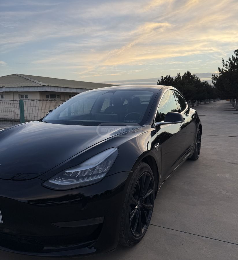 Tesla Model 3 2020 — photo 2