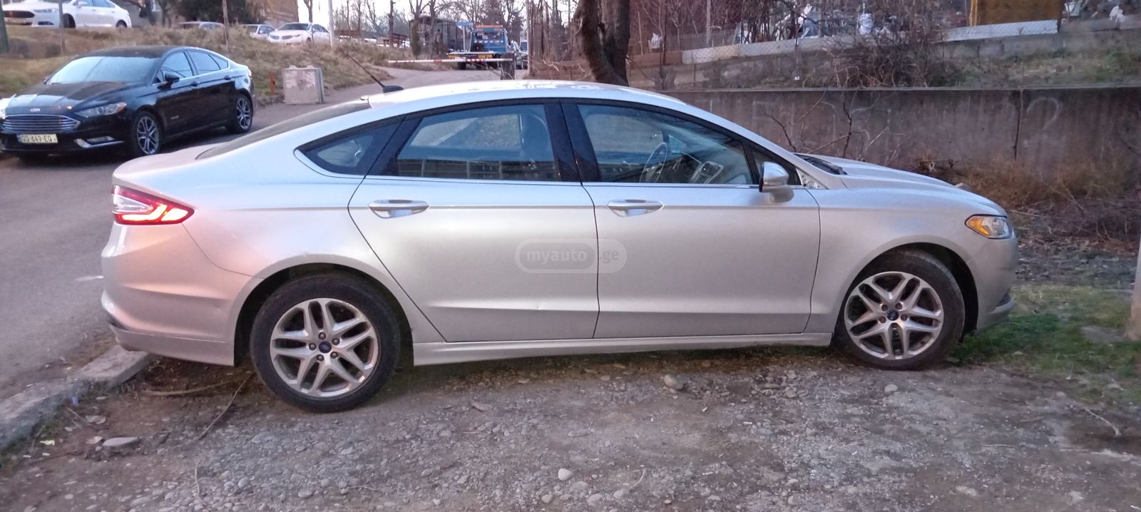 Ford Fusion 2016 — photo 2