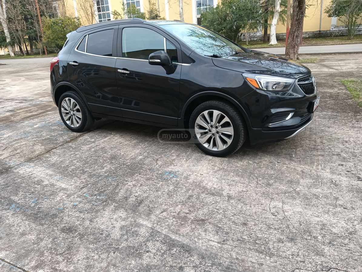 Buick Encore 2017 — photo 2
