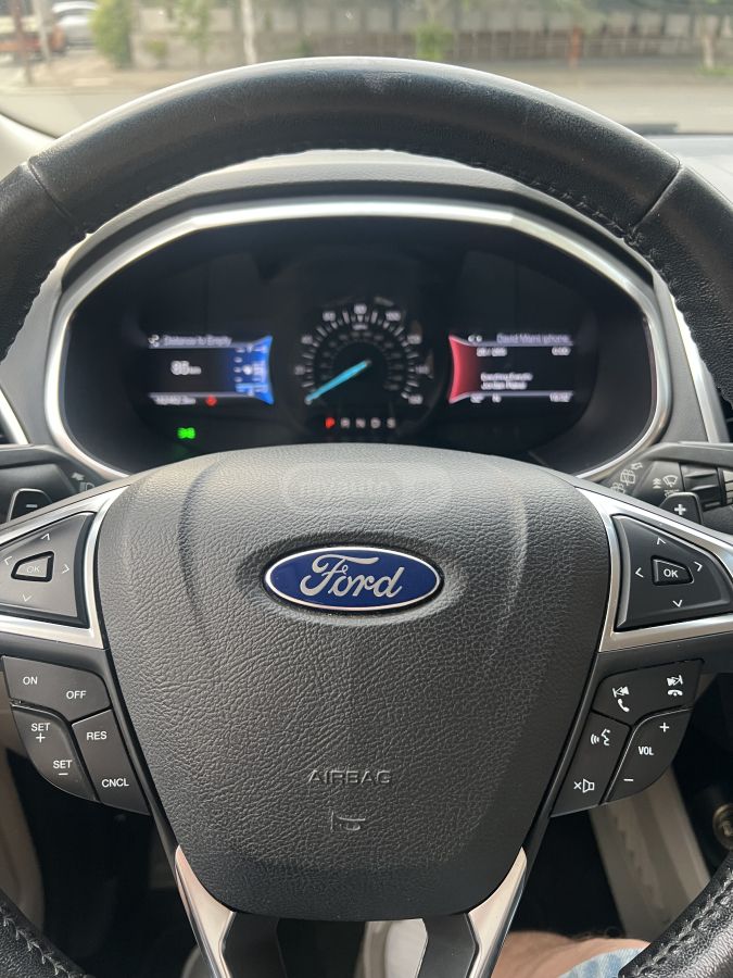 Ford Edge 2017 — photo 2