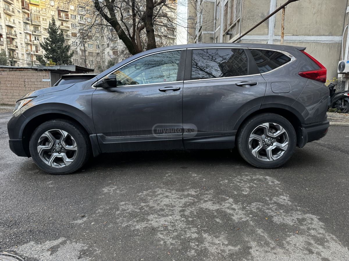 Honda CR-V 2017 — photo 2