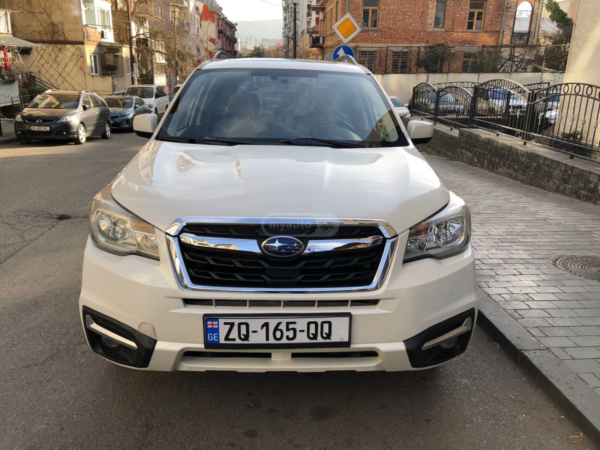 Subaru Forester 2016 — photo 2