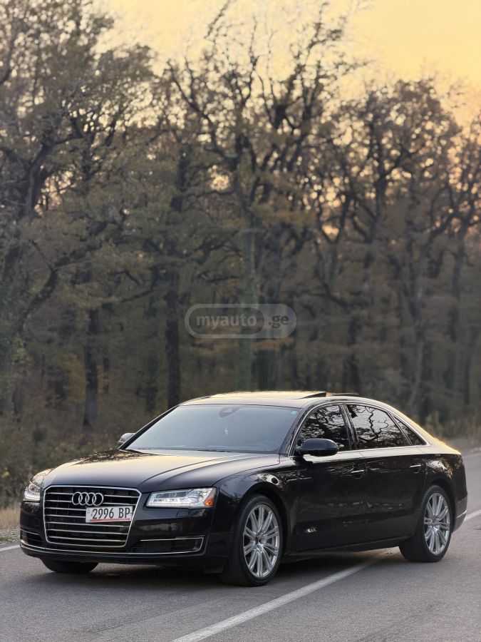 Audi A8 2015 — photo 2
