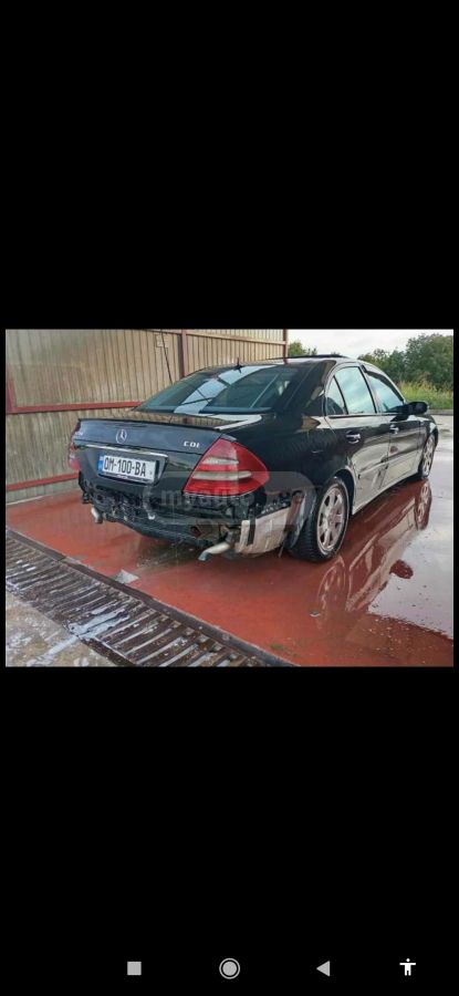 Mercedes-Benz E 270