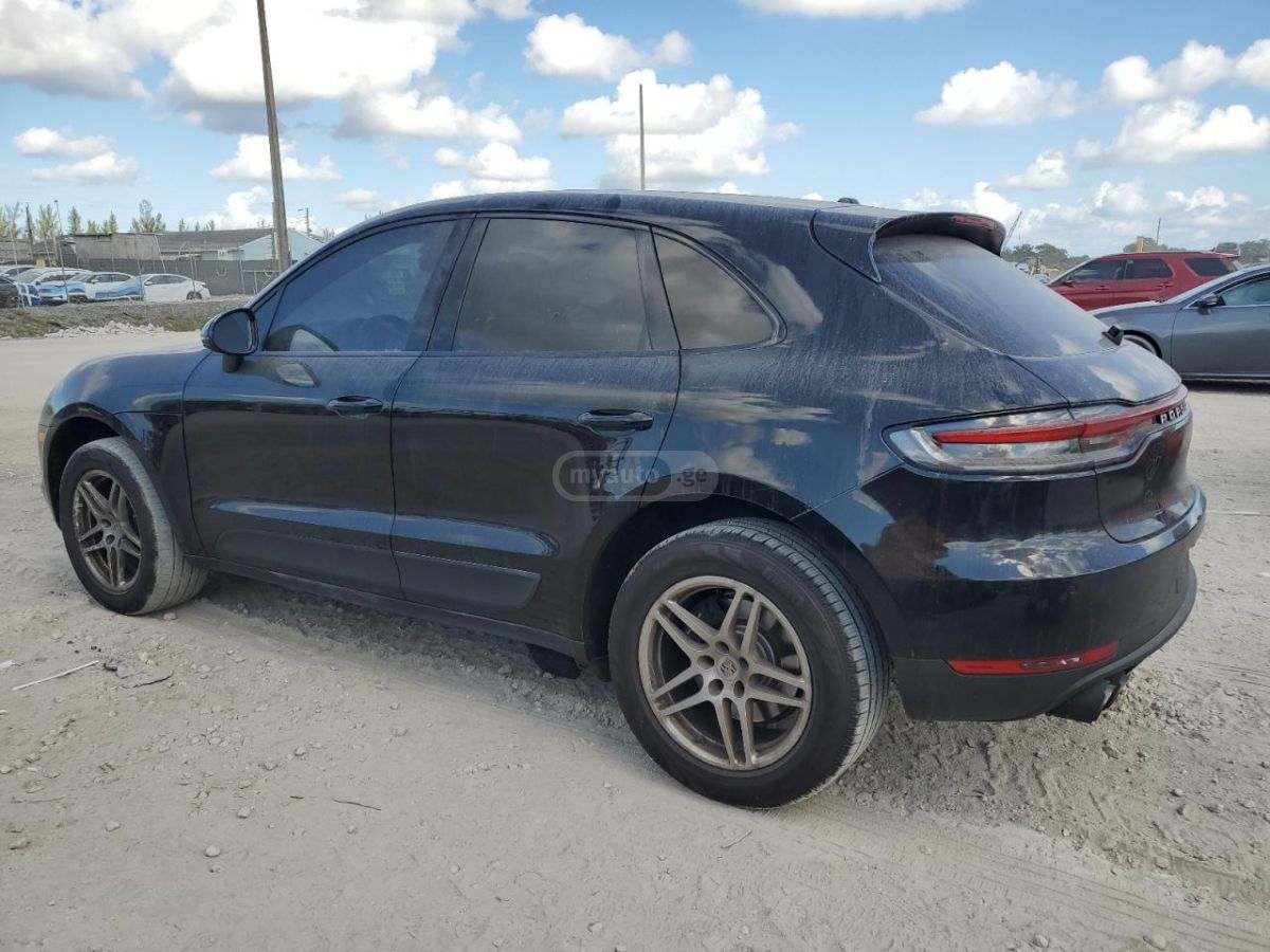 Porsche Macan 2019 — photo 2