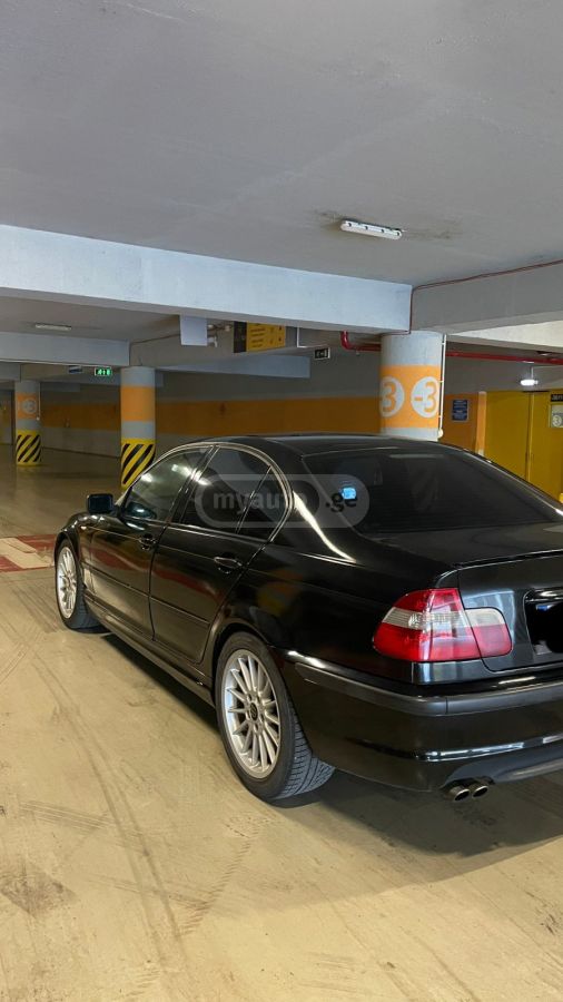 BMW 325 2004 — photo 2