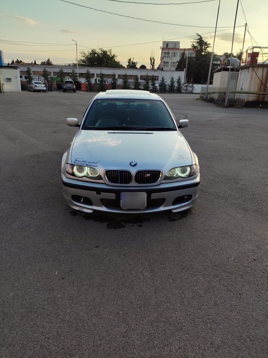 BMW 320