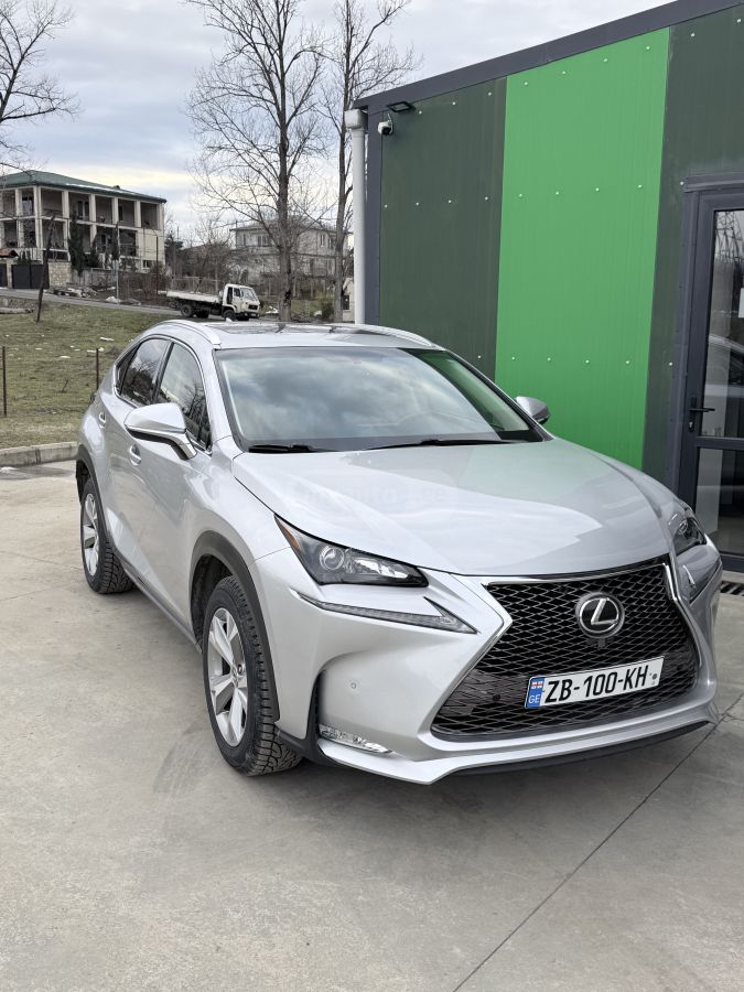 Lexus NX 200 2017 — photo 2
