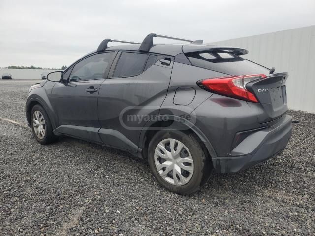 Toyota C-HR 2021 — photo 2