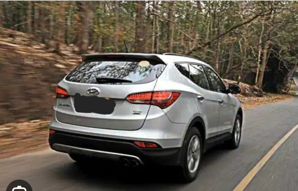 Hyundai Santa Fe 2018 — photo 2
