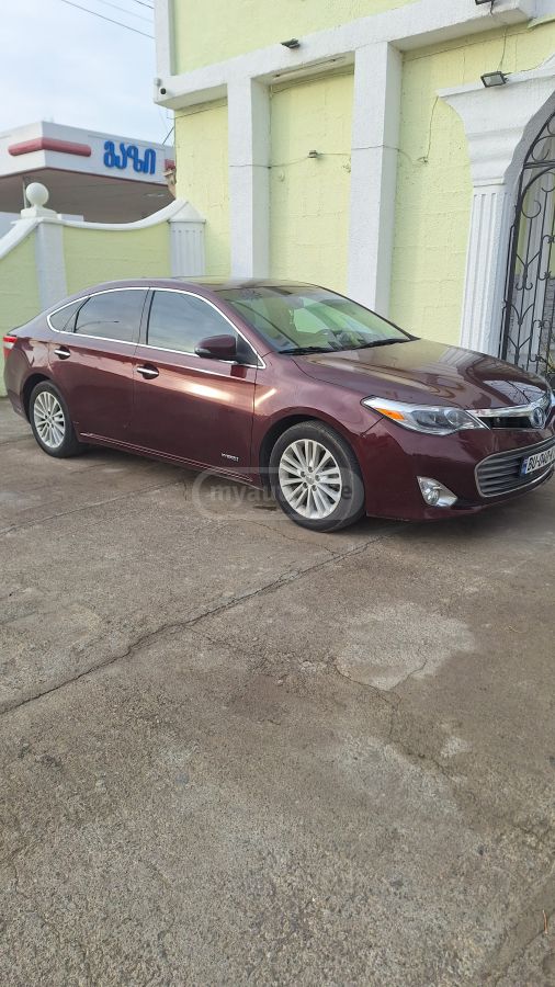 Toyota Avalon 2014 — photo 2