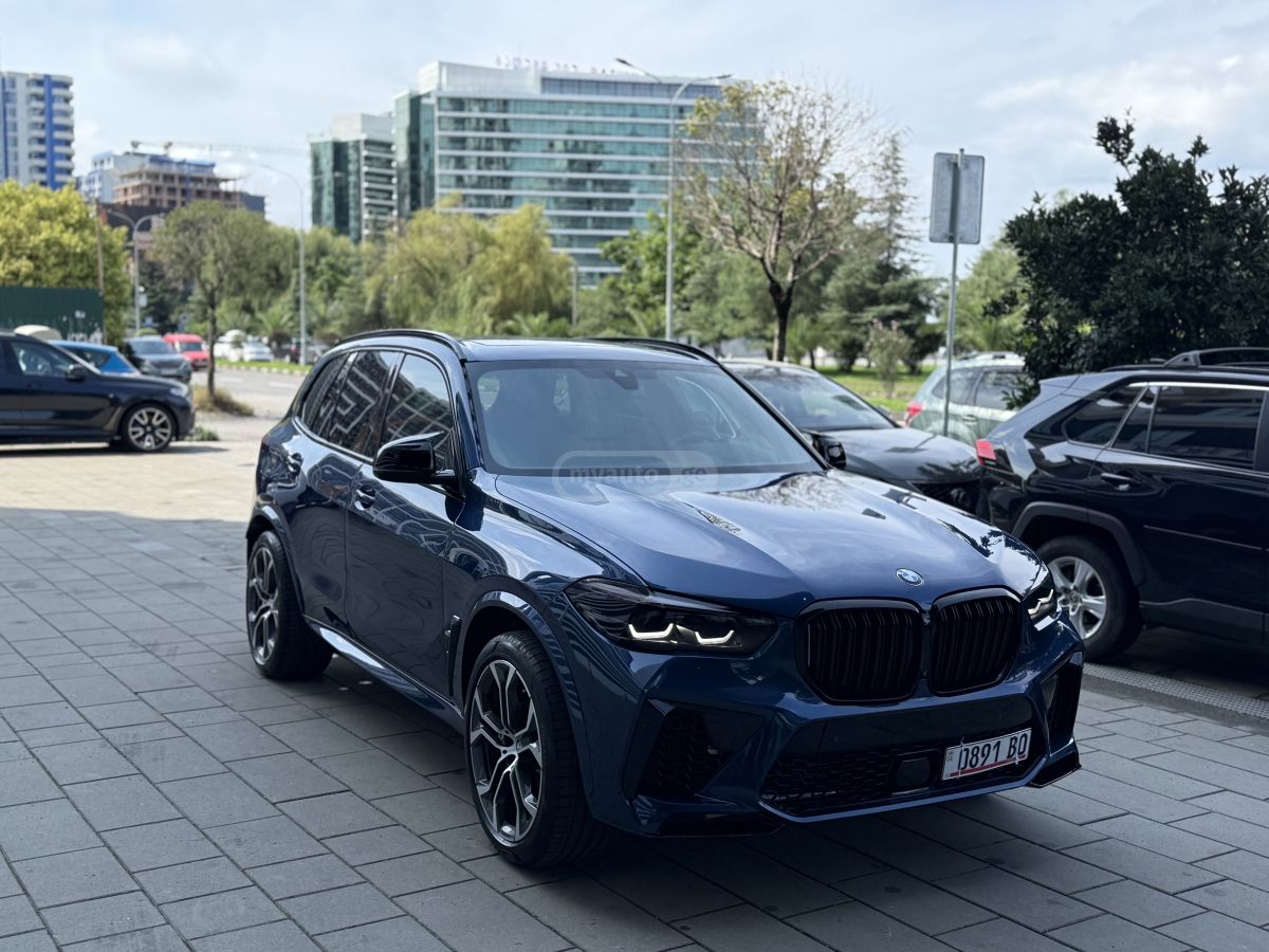 BMW X5 2023 — photo 2