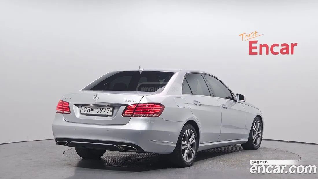 Mercedes-Benz E 63 AMG 2016 — photo 2