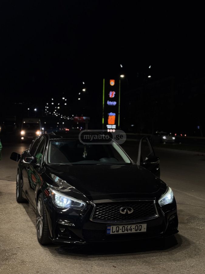 Infiniti Q 50