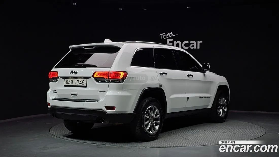 Jeep Grand Cherokee 2014 — photo 2