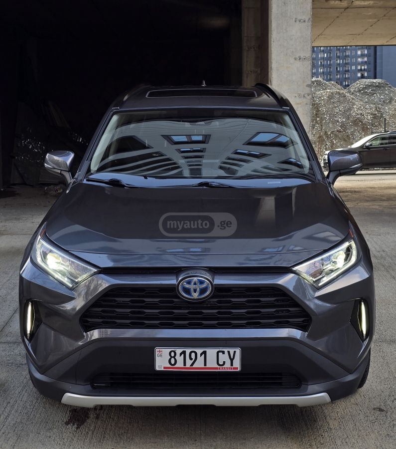 Toyota RAV 4 2020 — photo 2