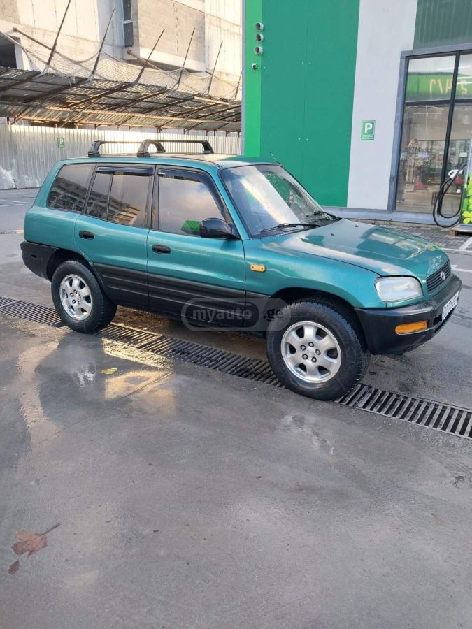 Toyota RAV 4