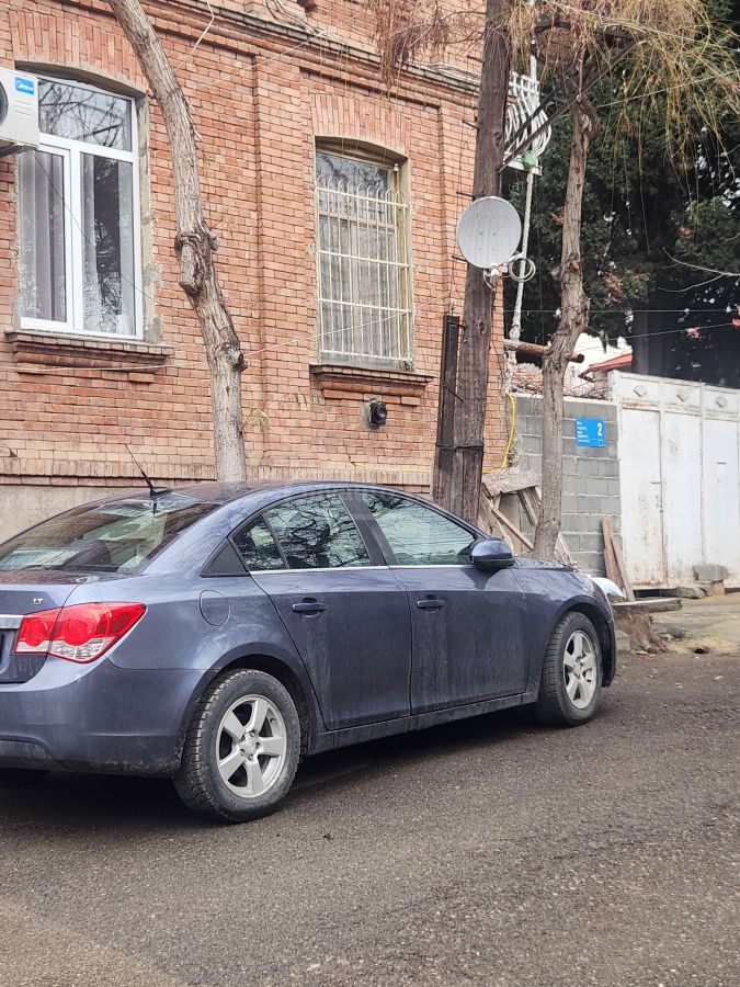Chevrolet Cruze 2013 — photo 2