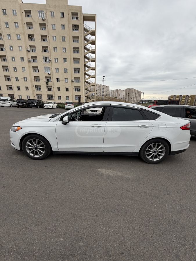 Ford Fusion 2015 — photo 2