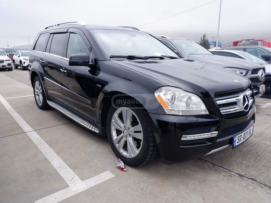 Mercedes-Benz GL 350 2011 — photo 2