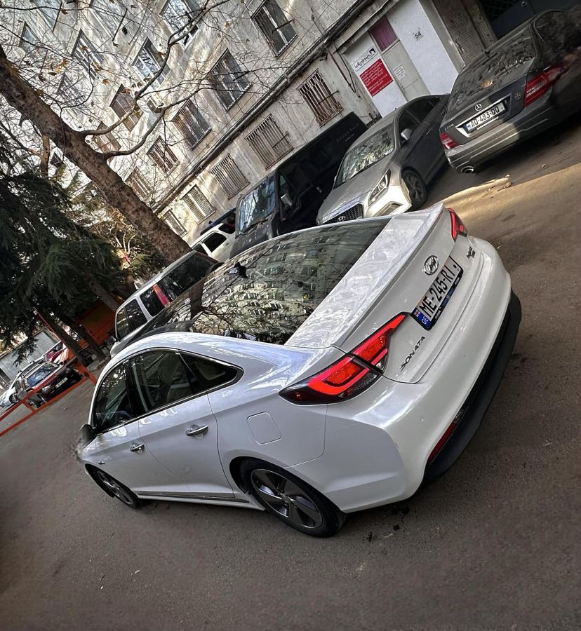 Hyundai Sonata 2016 — photo 2