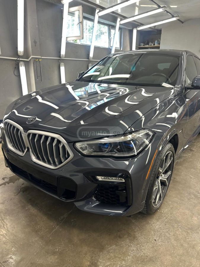 BMW X6 M