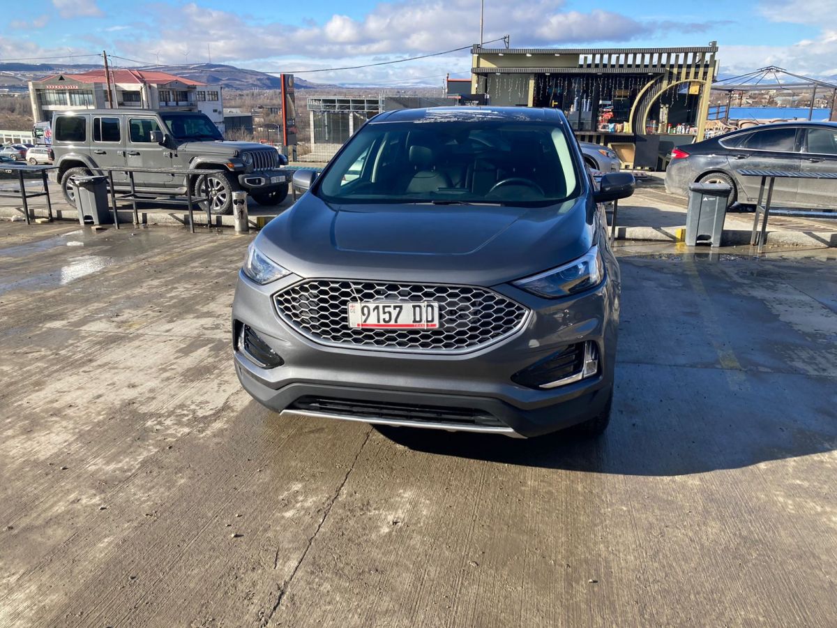 Ford Edge