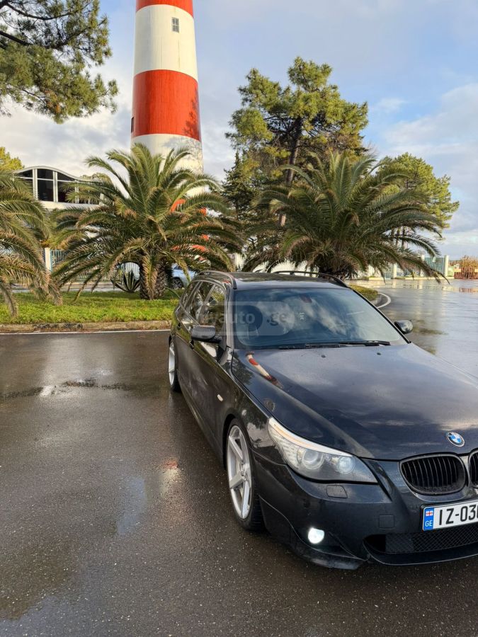 BMW 520