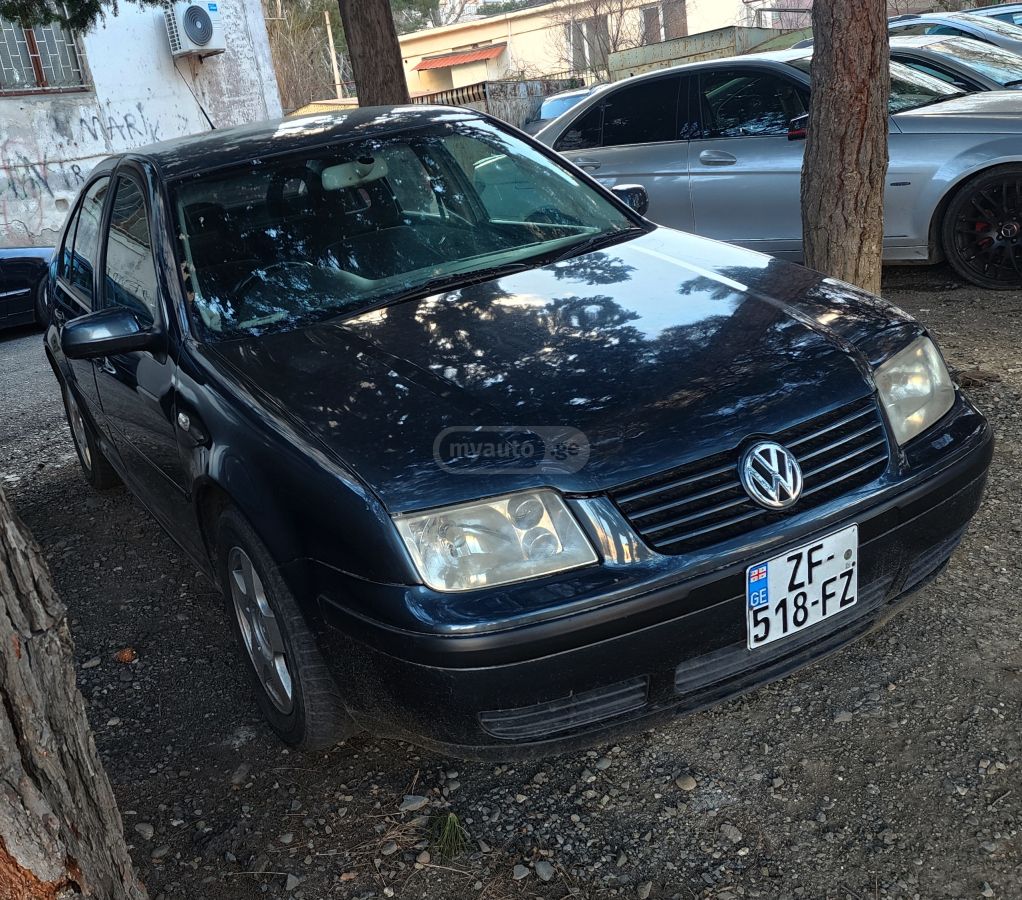 Volkswagen Bora 2001 — photo 2