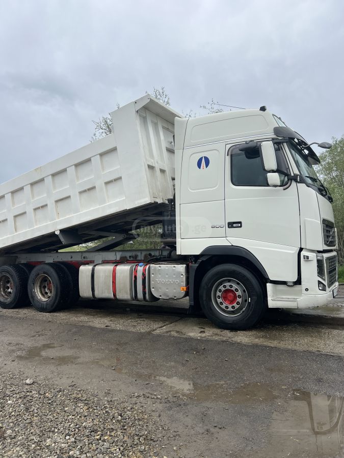 Volvo FH16 2010 — photo 2