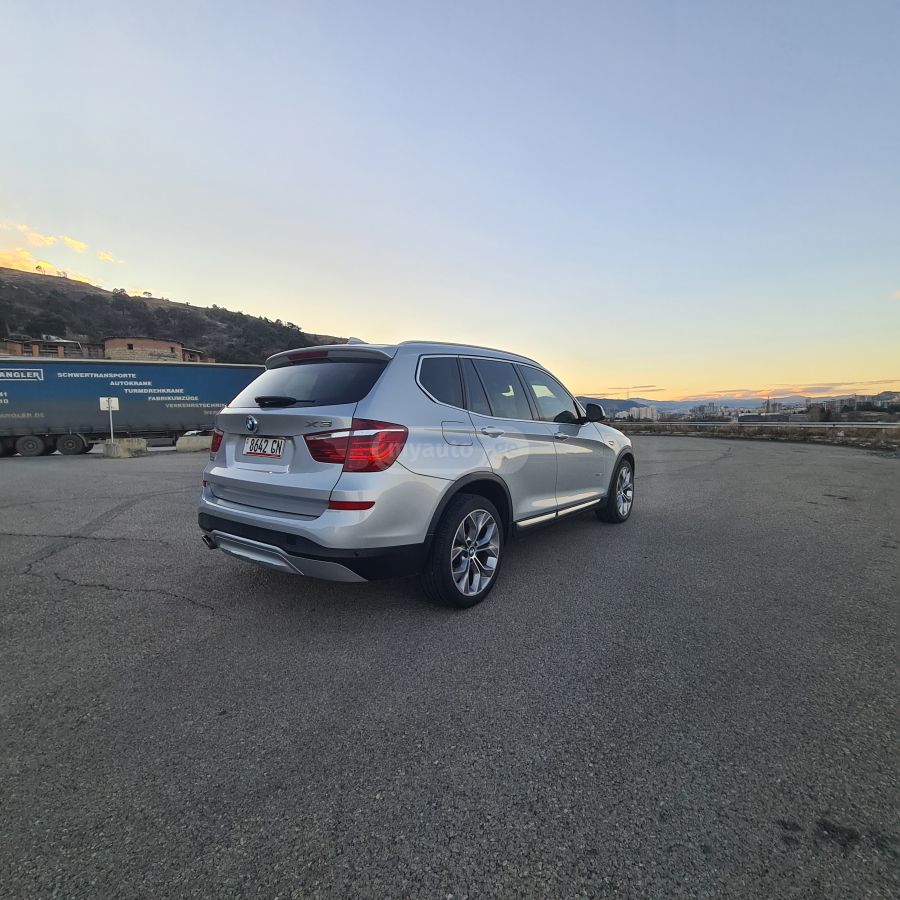 BMW X3 2016 — photo 2