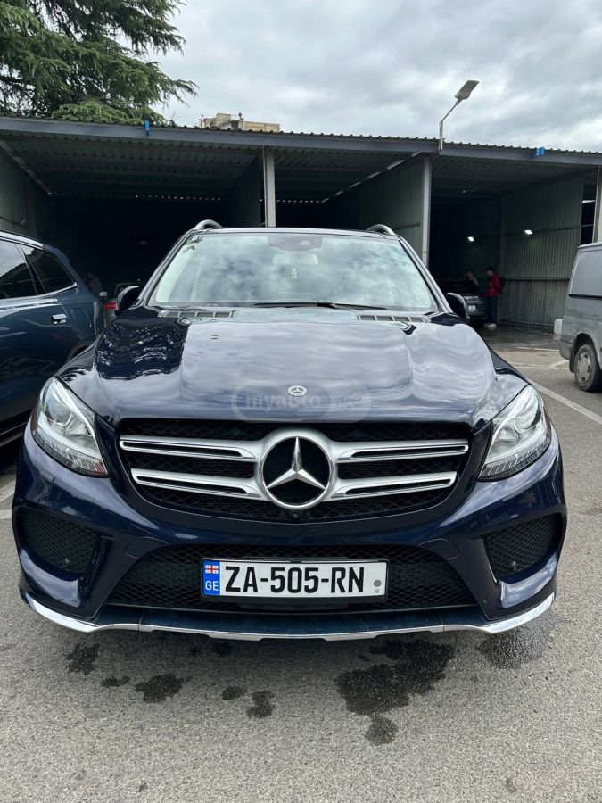 Mercedes-Benz GLE 400