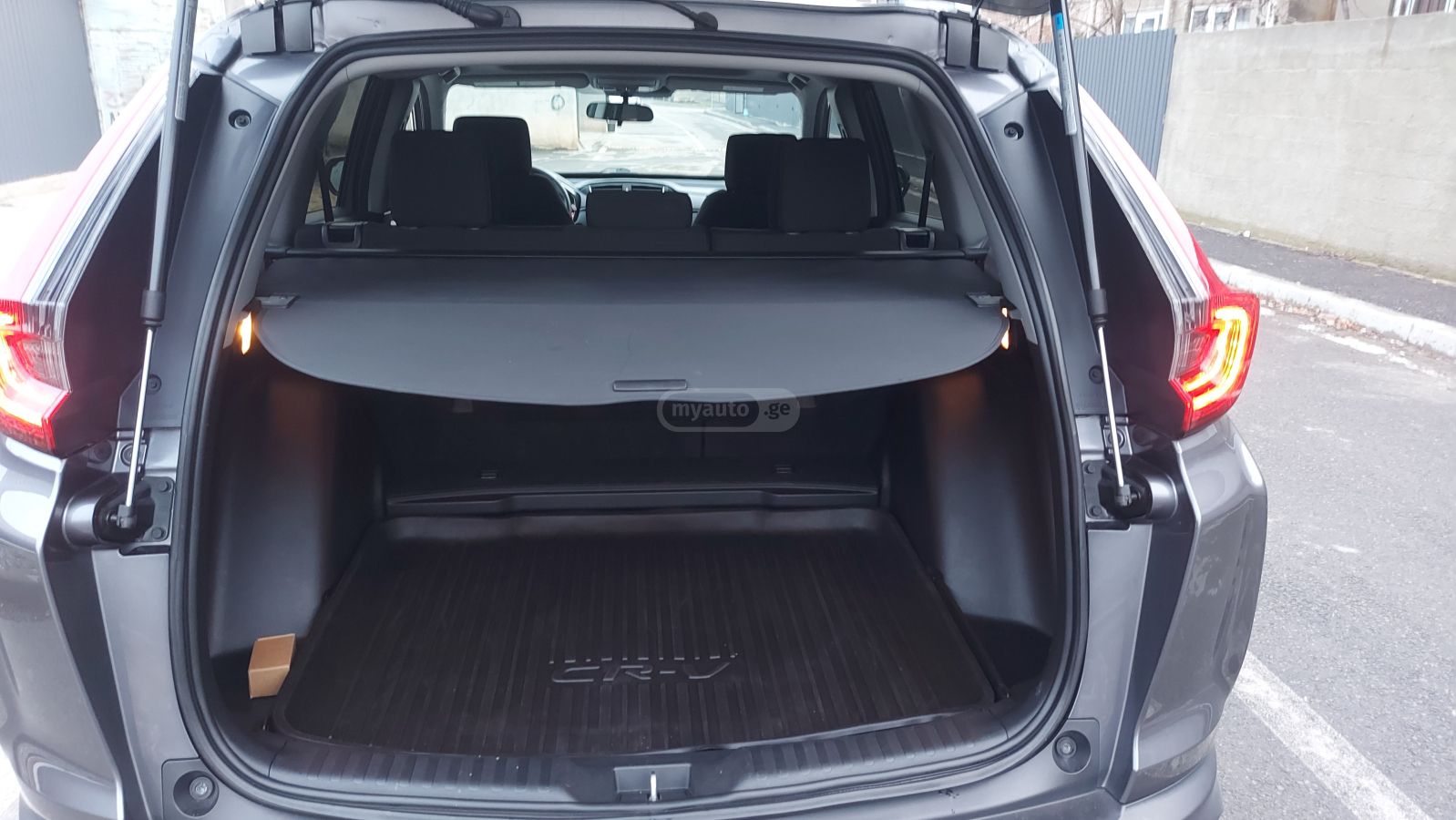 Honda CR-V 2020 — photo 2