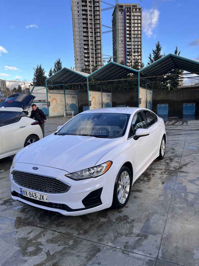 Ford Fusion 2020 — photo 2