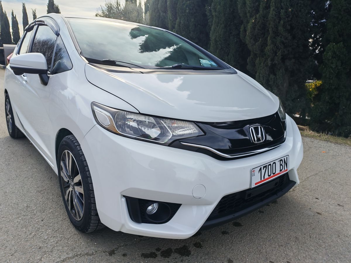 Honda Fit 2014 — photo 2