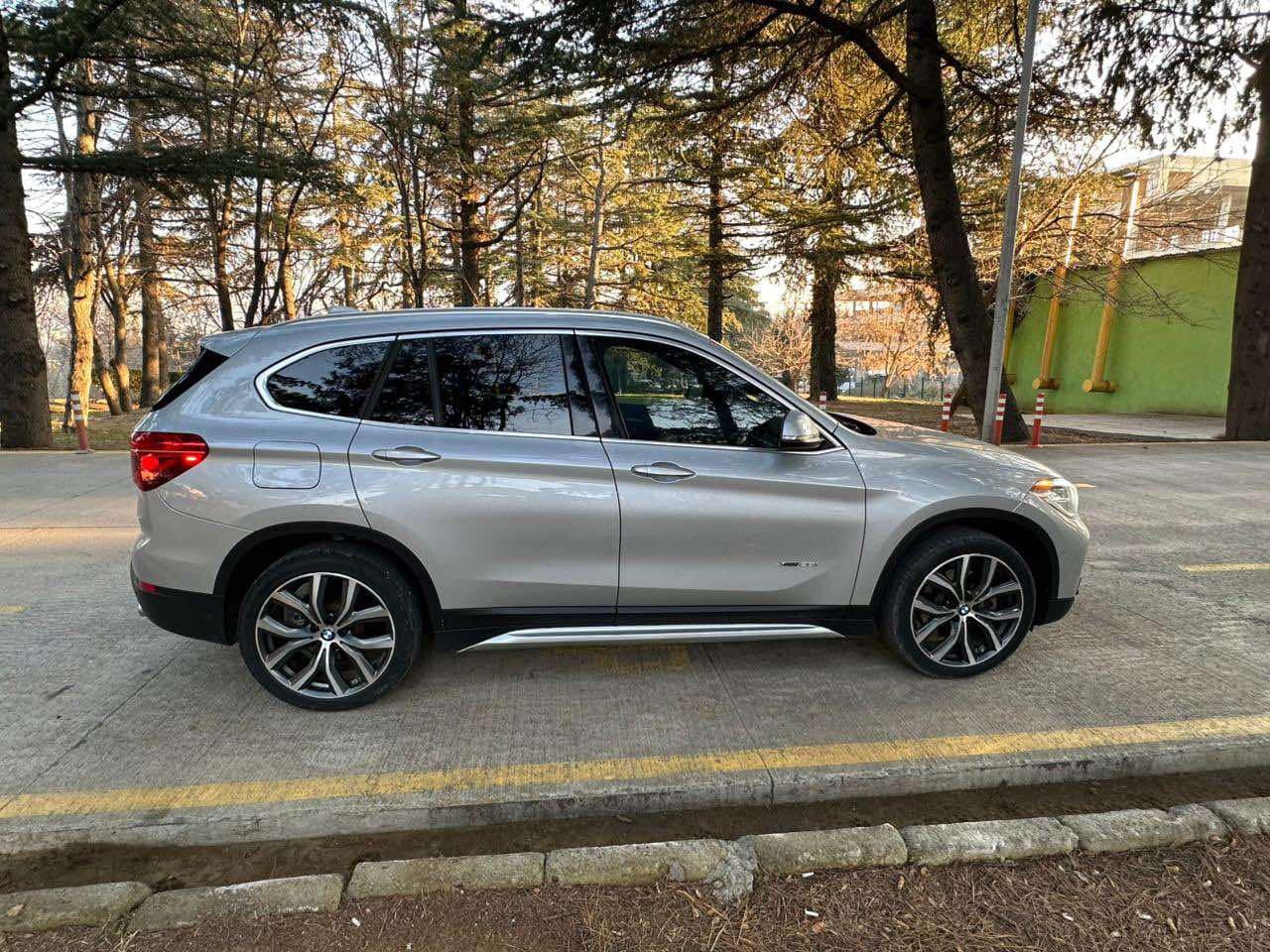 BMW X1 2017 — photo 2