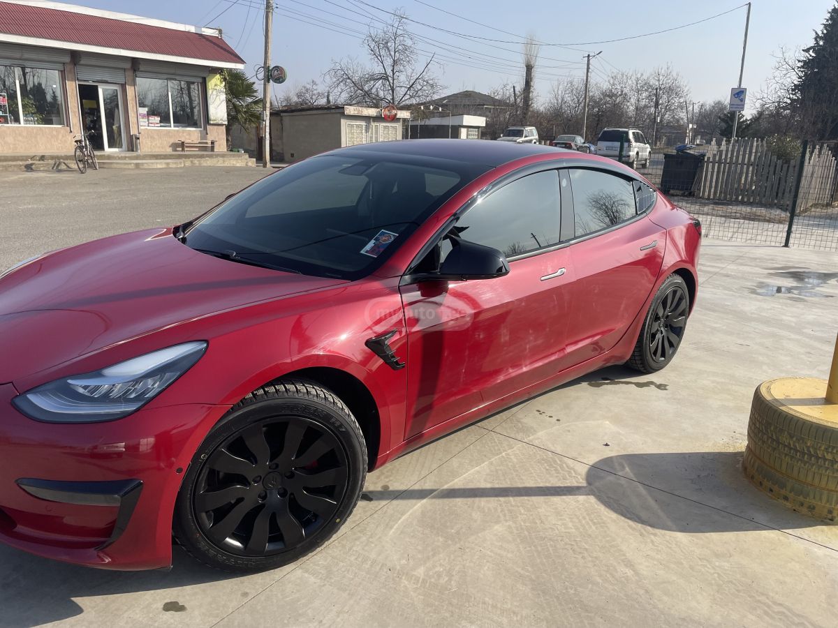 Tesla Model 3 2018 — photo 2