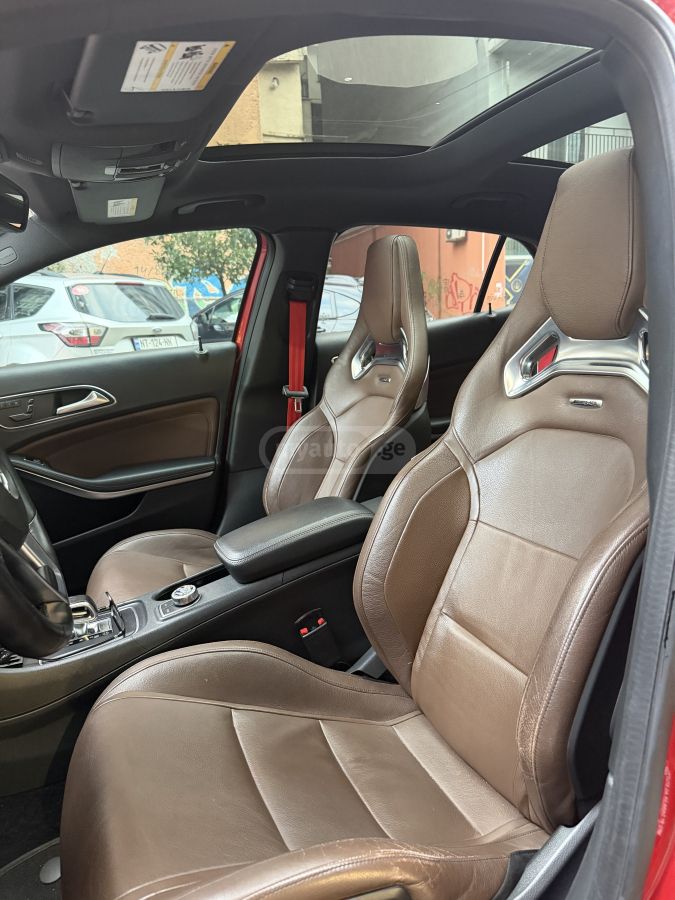 Mercedes-Benz GLA 45 AMG 2016 — photo 2