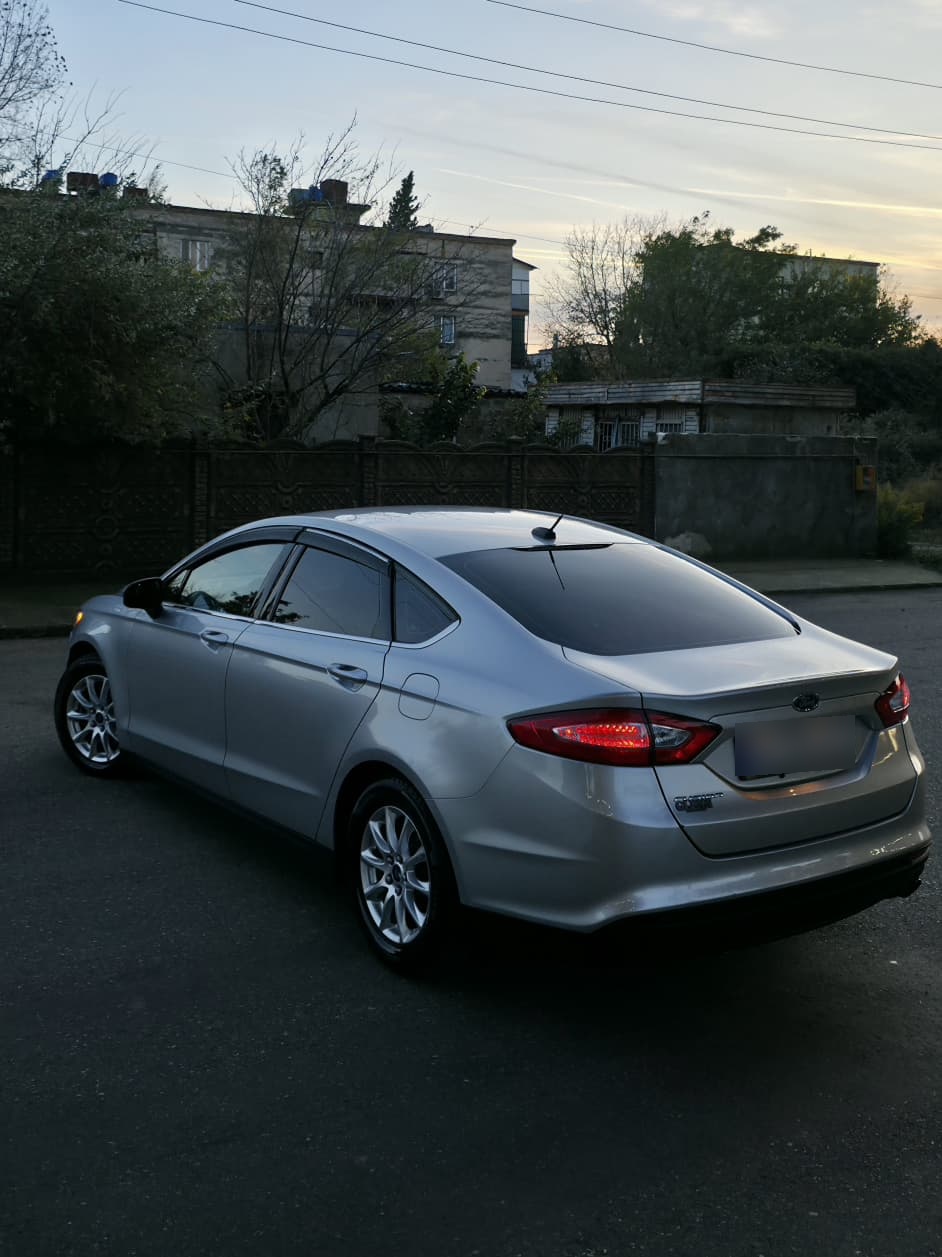 Ford Fusion 2014 — photo 2