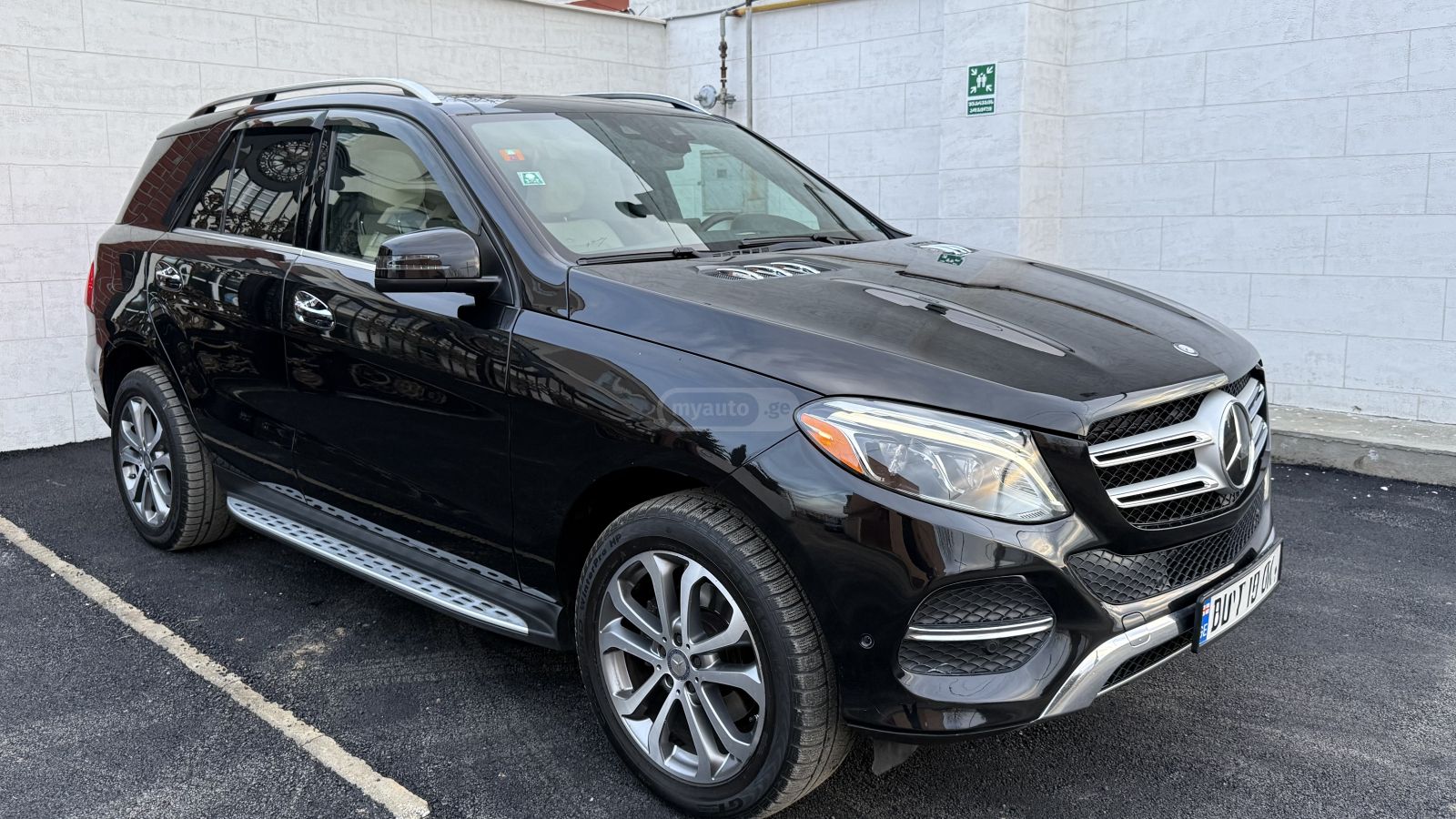 Mercedes-Benz GLE 350 2016 — photo 2