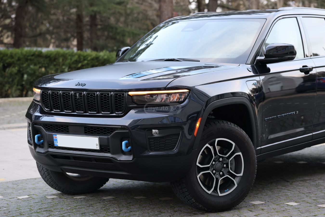 Jeep Grand Cherokee 2023 — photo 2