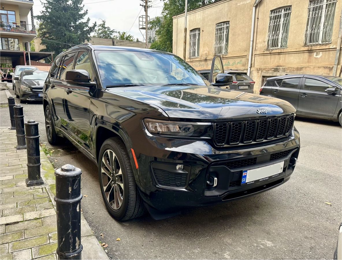 Jeep Grand Cherokee 2022 — photo 2