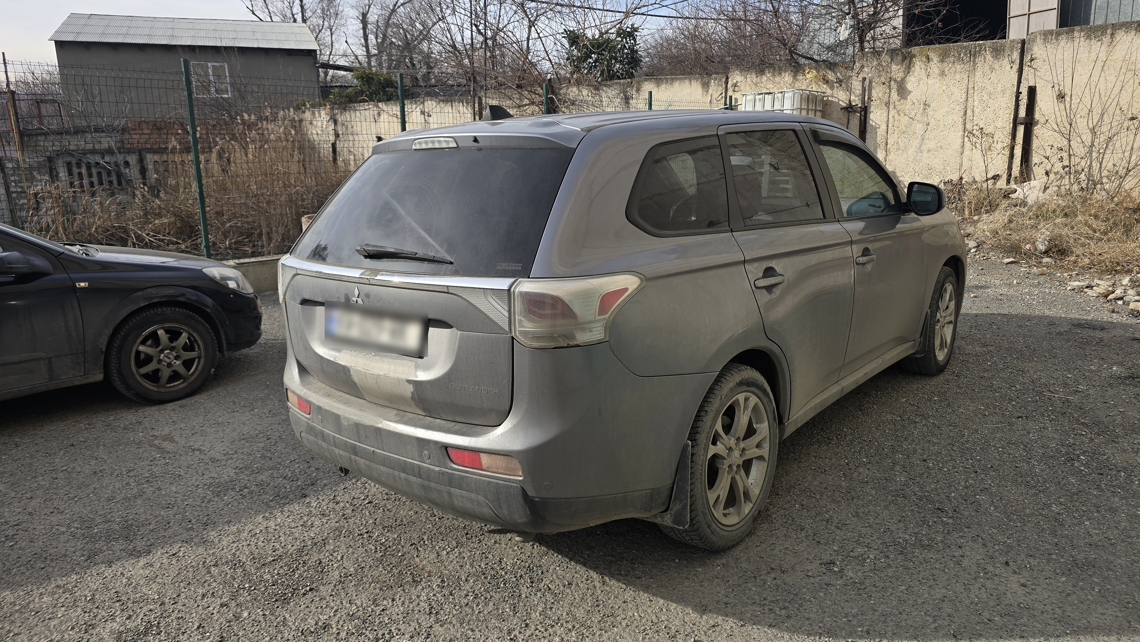 Mitsubishi Outlander 2013 — photo 2
