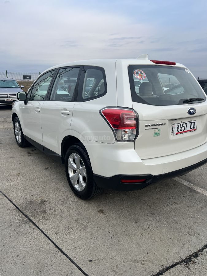 Subaru Forester 2017 — photo 2