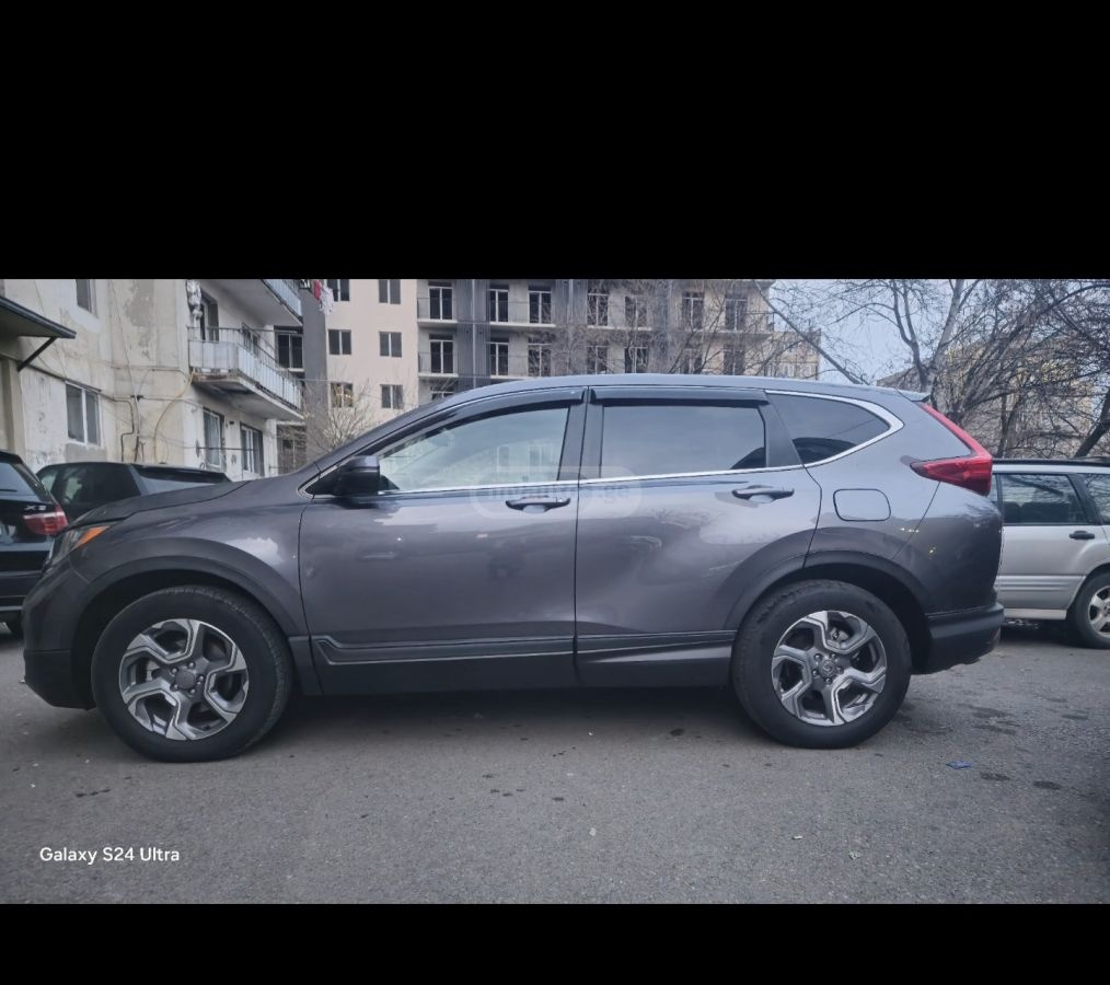 Honda CR-V 2019 — photo 2